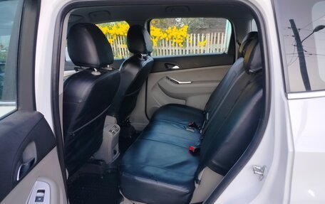Chevrolet Orlando I, 2013 год, 1 250 000 рублей, 5 фотография