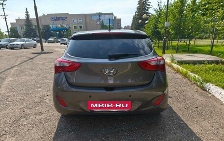 Hyundai i30 II рестайлинг, 2014 год, 830 000 рублей, 4 фотография