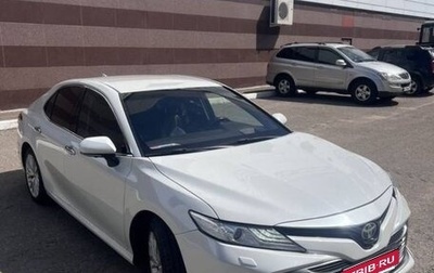 Toyota Camry, 2018 год, 2 400 000 рублей, 1 фотография