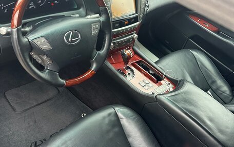 Lexus LS IV, 2010 год, 2 150 000 рублей, 15 фотография