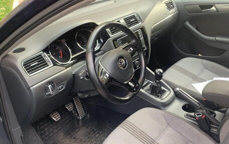 Volkswagen Jetta VI, 2016 год, 870 000 рублей, 10 фотография