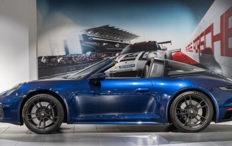 Porsche 911, 2022 год, 16 400 000 рублей, 3 фотография
