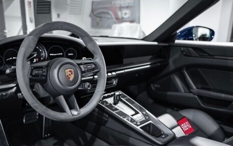 Porsche 911, 2022 год, 16 400 000 рублей, 14 фотография