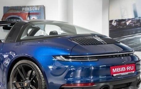 Porsche 911, 2022 год, 16 400 000 рублей, 9 фотография
