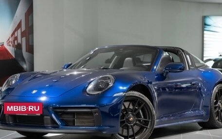 Porsche 911, 2022 год, 16 400 000 рублей, 2 фотография