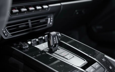 Porsche 911, 2022 год, 16 400 000 рублей, 15 фотография