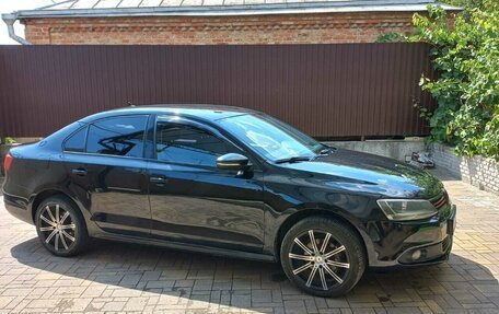 Volkswagen Jetta VI, 2012 год, 950 000 рублей, 9 фотография