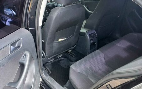 Volkswagen Jetta VI, 2012 год, 950 000 рублей, 15 фотография
