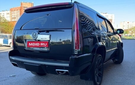 Cadillac Escalade III, 2008 год, 1 490 000 рублей, 8 фотография
