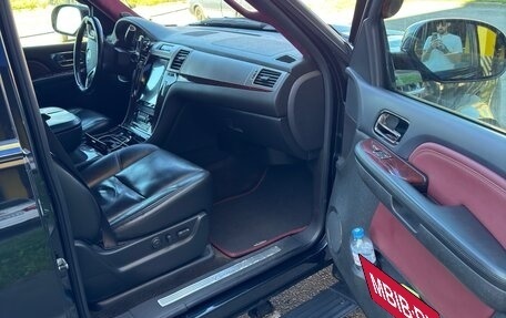 Cadillac Escalade III, 2008 год, 1 490 000 рублей, 17 фотография