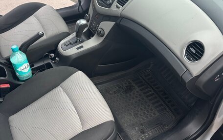 Chevrolet Cruze II, 2012 год, 745 000 рублей, 6 фотография