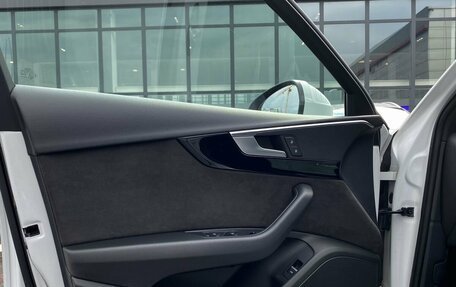 Audi A4, 2018 год, 2 319 000 рублей, 17 фотография