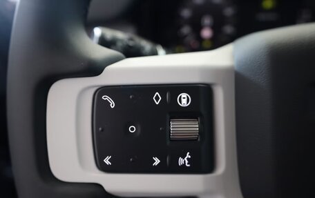 Land Rover Defender II, 2025 год, 9 000 000 рублей, 19 фотография