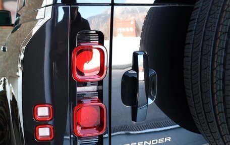 Land Rover Defender II, 2025 год, 9 000 000 рублей, 26 фотография
