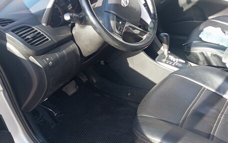 Hyundai Solaris II рестайлинг, 2014 год, 430 000 рублей, 8 фотография