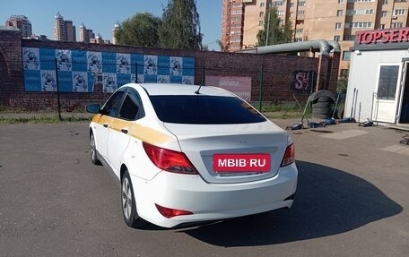 Hyundai Solaris II рестайлинг, 2014 год, 430 000 рублей, 6 фотография