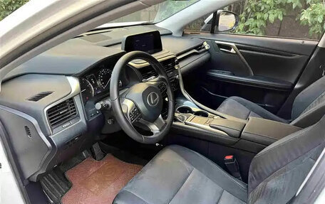 Lexus RX IV рестайлинг, 2021 год, 3 770 000 рублей, 2 фотография