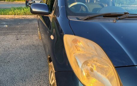 Toyota Vitz, 2005 год, 550 000 рублей, 2 фотография