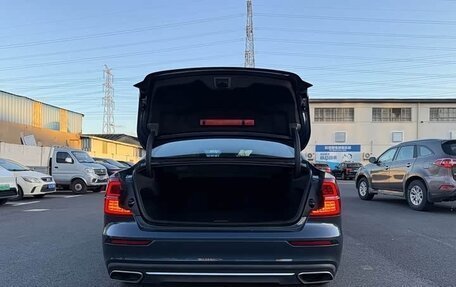 Volvo S60 III, 2021 год, 1 900 202 рублей, 9 фотография
