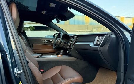 Volvo S60 III, 2021 год, 1 900 202 рублей, 30 фотография