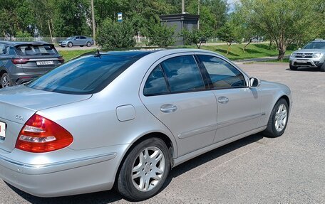 Mercedes-Benz E-Класс, 2005 год, 1 100 000 рублей, 4 фотография