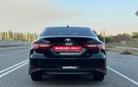 Toyota Camry, 2019 год, 2 800 000 рублей, 9 фотография