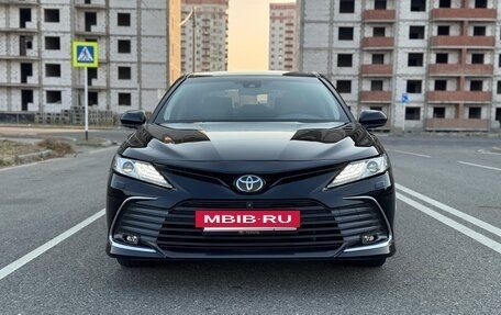 Toyota Camry, 2019 год, 2 800 000 рублей, 2 фотография