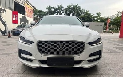 Jaguar XE I рестайлинг, 2021 год, 2 030 202 рублей, 1 фотография