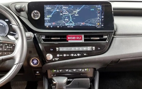 Lexus ES VII, 2022 год, 3 721 027 рублей, 13 фотография