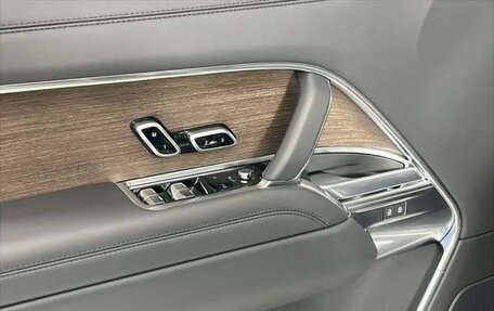 Land Rover Range Rover IV рестайлинг, 2025 год, 20 000 000 рублей, 15 фотография