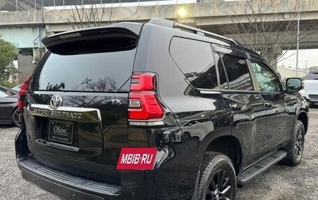 Toyota Land Cruiser Prado 150 рестайлинг 2, 2022 год, 3 150 000 рублей, 8 фотография