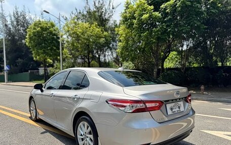 Toyota Camry, 2023 год, 2 349 000 рублей, 4 фотография