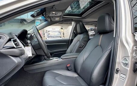 Toyota Camry, 2023 год, 2 349 000 рублей, 8 фотография