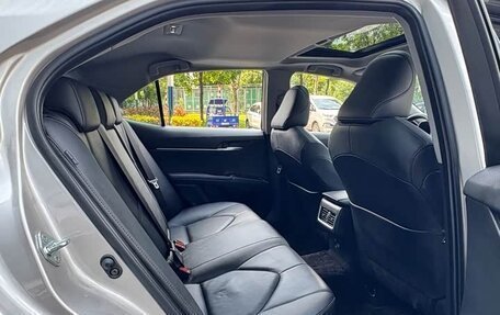 Toyota Camry, 2023 год, 2 349 000 рублей, 17 фотография