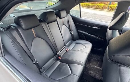 Toyota Camry, 2023 год, 2 349 000 рублей, 19 фотография