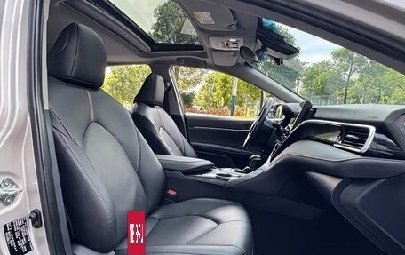 Toyota Camry, 2023 год, 2 349 000 рублей, 15 фотография