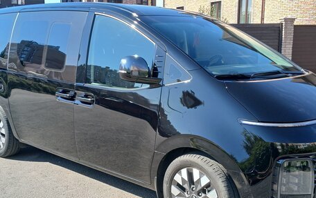 Hyundai Staria, 2023 год, 5 050 000 рублей, 7 фотография