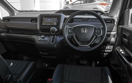 Honda Freed II, 2019 год, 1 789 000 рублей, 6 фотография