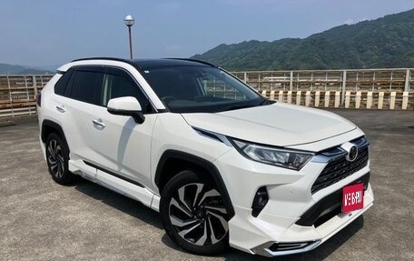 Toyota RAV4, 2022 год, 2 500 000 рублей, 1 фотография