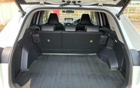 Toyota RAV4, 2022 год, 2 500 000 рублей, 23 фотография