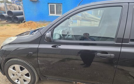 Nissan Micra III, 2004 год, 350 000 рублей, 17 фотография