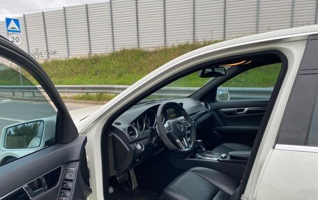 Mercedes-Benz C-Класс, 2011 год, 1 670 000 рублей, 6 фотография