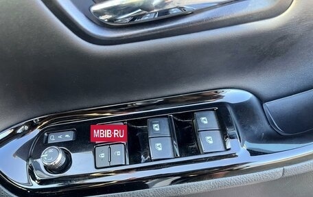 Toyota Noah III, 2019 год, 2 750 000 рублей, 8 фотография