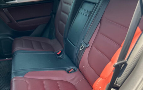 Volkswagen Touareg III, 2016 год, 3 259 000 рублей, 12 фотография