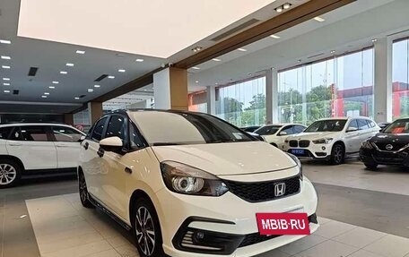 Honda Fit, 2021 год, 1 450 000 рублей, 3 фотография