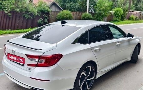 Honda Accord IX рестайлинг, 2022 год, 3 000 000 рублей, 6 фотография