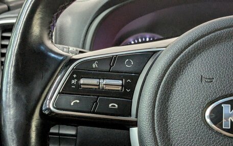 KIA Sportage IV рестайлинг, 2018 год, 2 100 000 рублей, 4 фотография