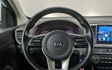 KIA Sportage IV рестайлинг, 2018 год, 2 100 000 рублей, 12 фотография