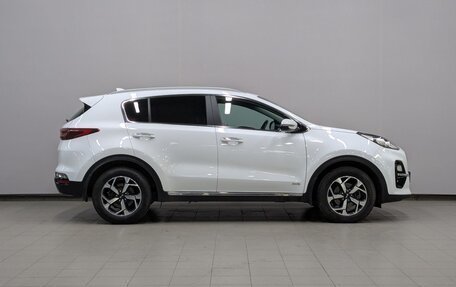 KIA Sportage IV рестайлинг, 2018 год, 2 100 000 рублей, 24 фотография