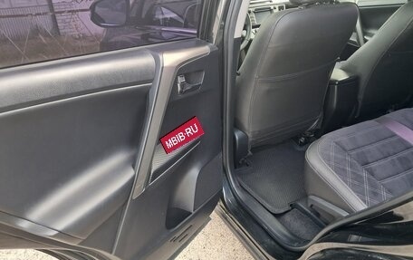 Toyota RAV4, 2013 год, 1 670 000 рублей, 14 фотография
